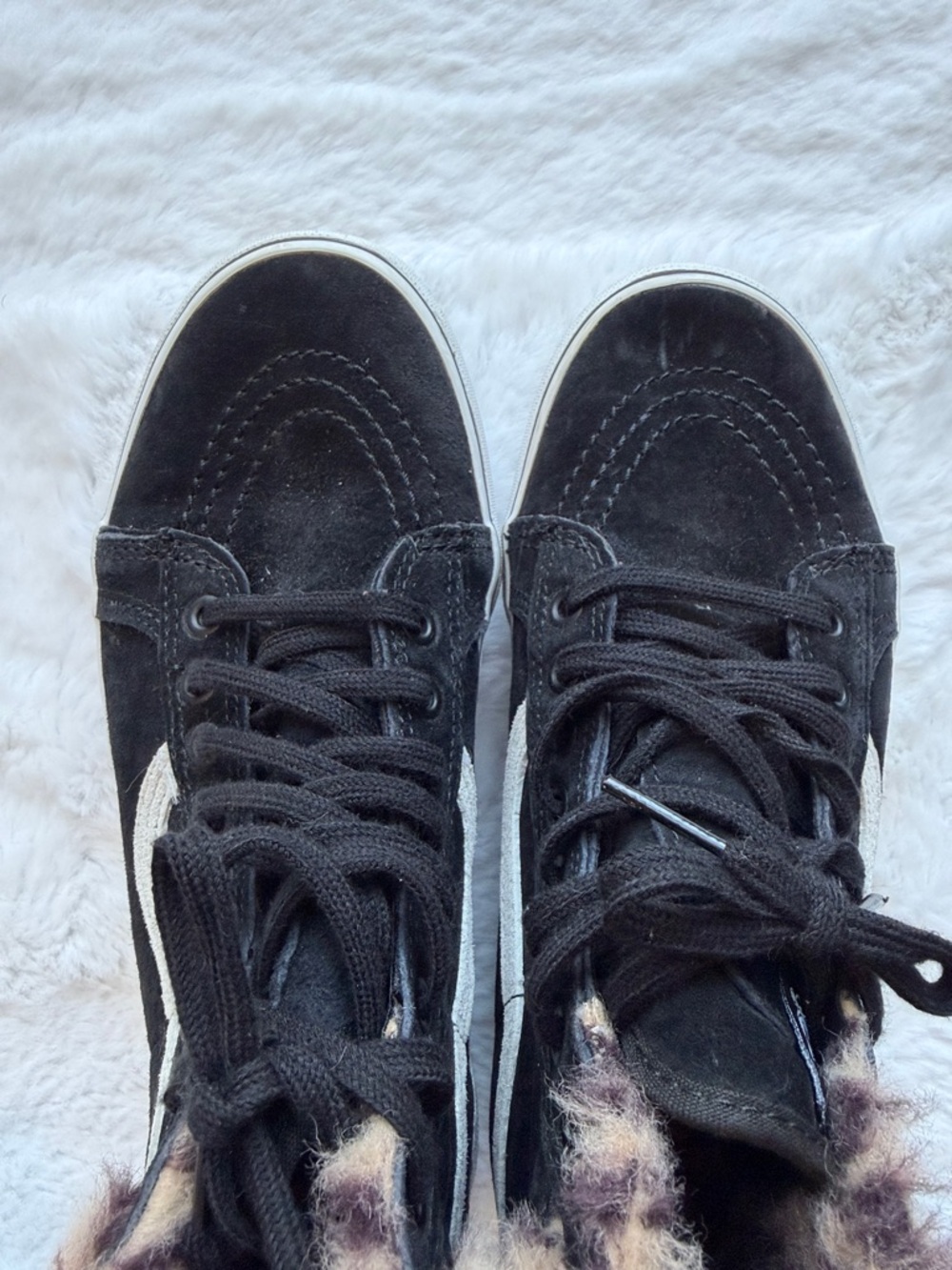 Vans Black Suede SK8-Hi Platform Sneakers Faux Fur Collar Womens 8.5 - Picture 3 of 9
